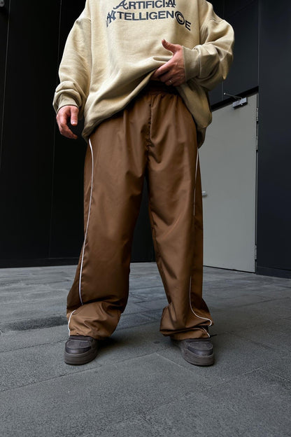 Oversize-Fallschirmhose mit dünnen Streifen - 88PM Clothing